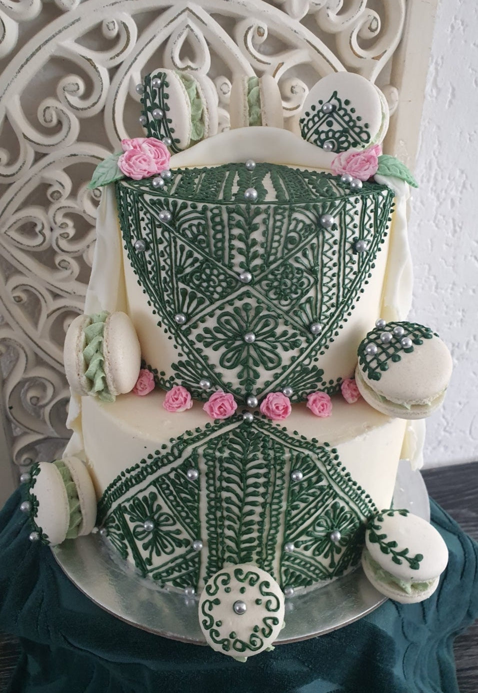 Henna Elegance