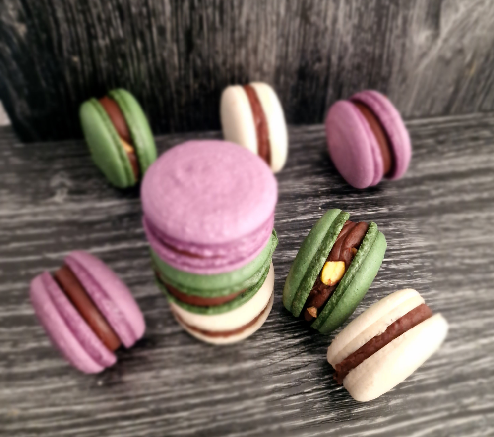 15 rijkgevulde vegan/glutenvrij, lactosevrije macarons naar keuze