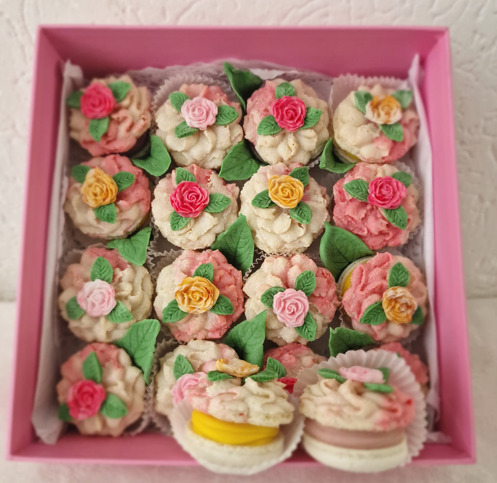 Rahima, Prestige DeLuxe Macarons