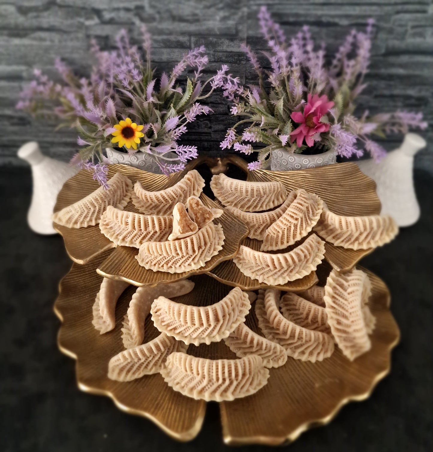 20 Kaab Ghazal (Amandel gazelle hoorntjes)