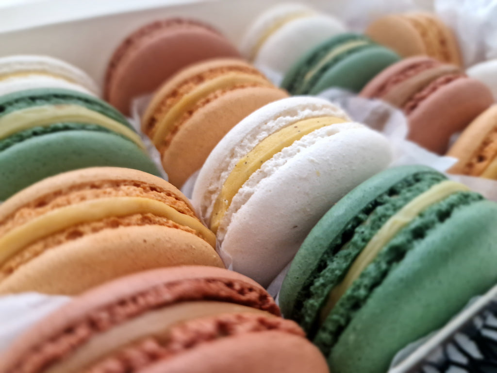 Pre-Order: macaronbox