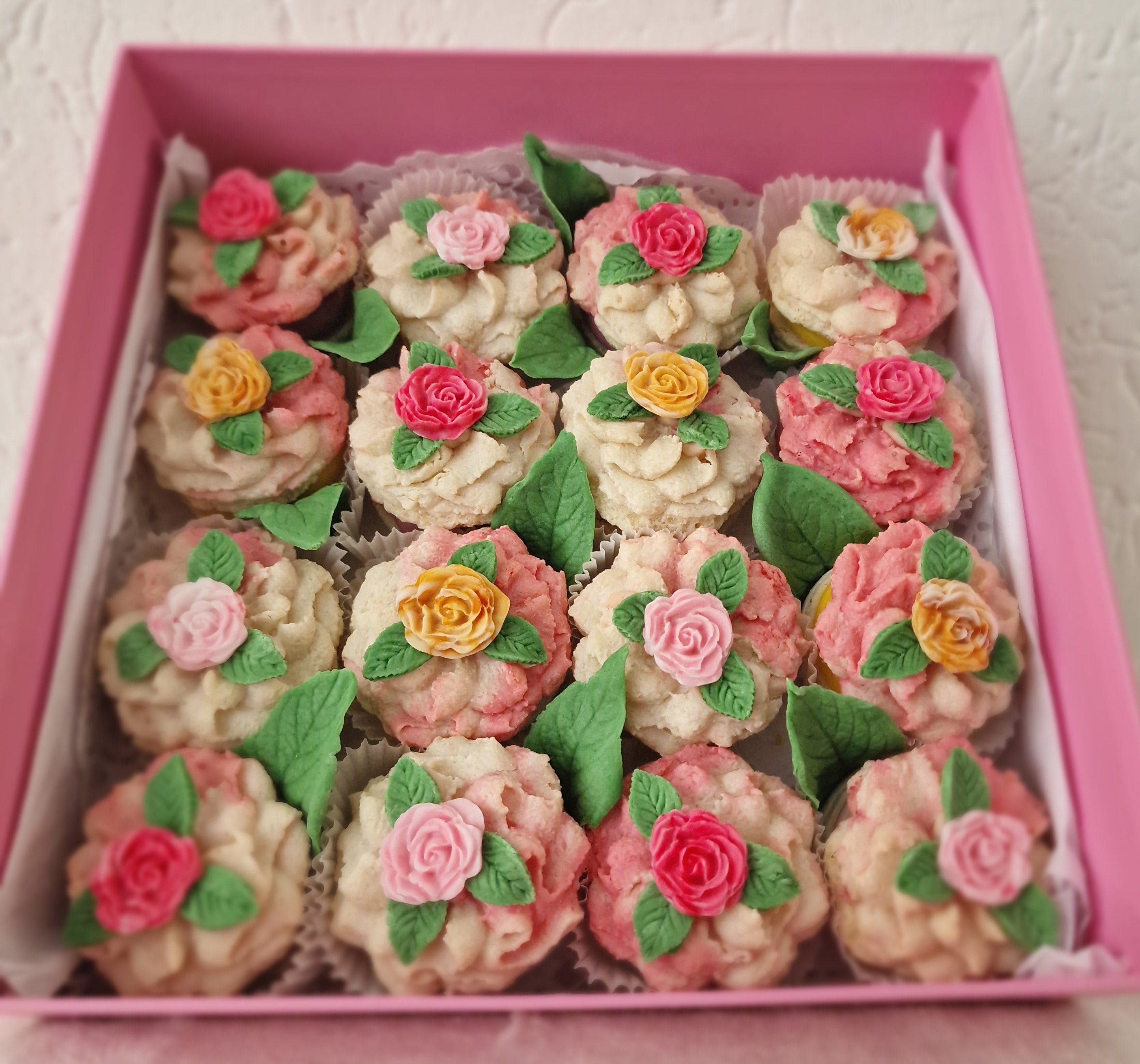 Rahima, Prestige DeLuxe Macarons