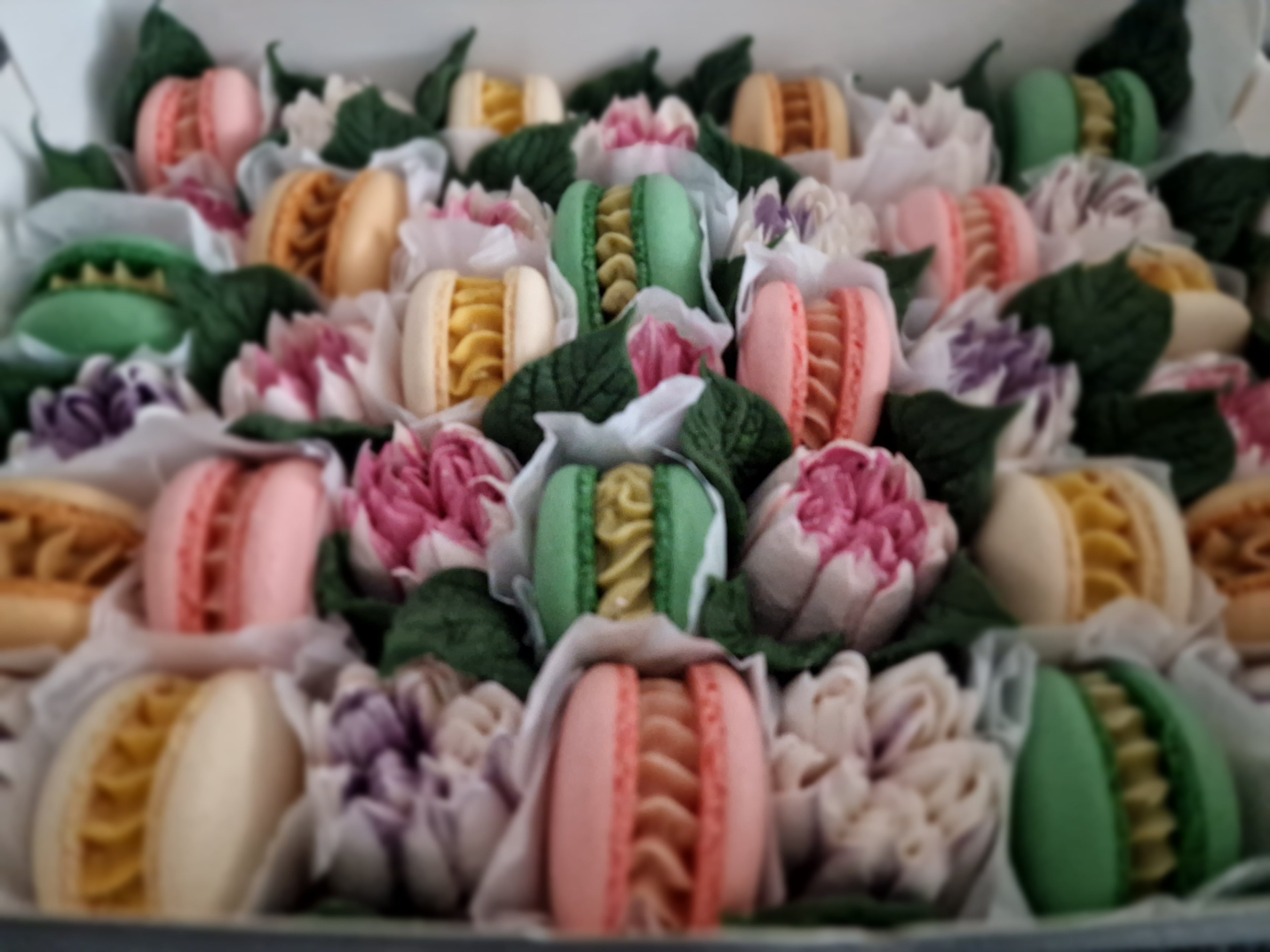 Nour - Luxe macaron, marshmallow geschenkbox -