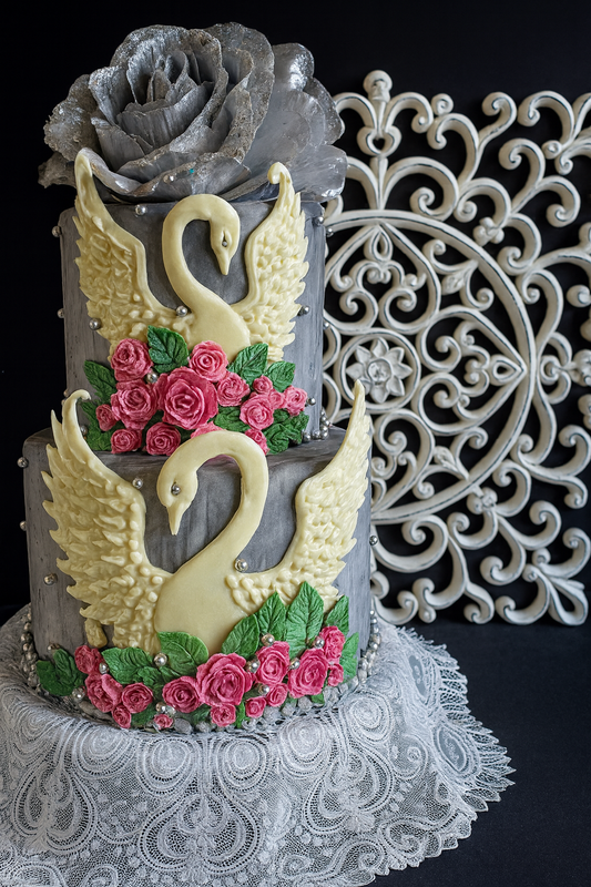Royal Swan cake